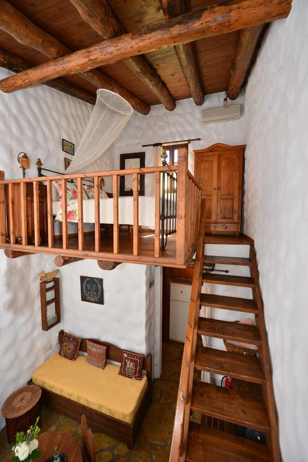 Apartmán Viglatoras Sárkhos Exteriér fotografie