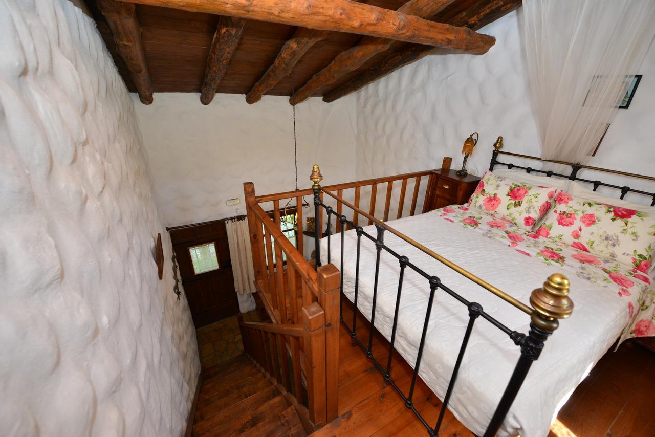 Apartmán Viglatoras Sárkhos Exteriér fotografie